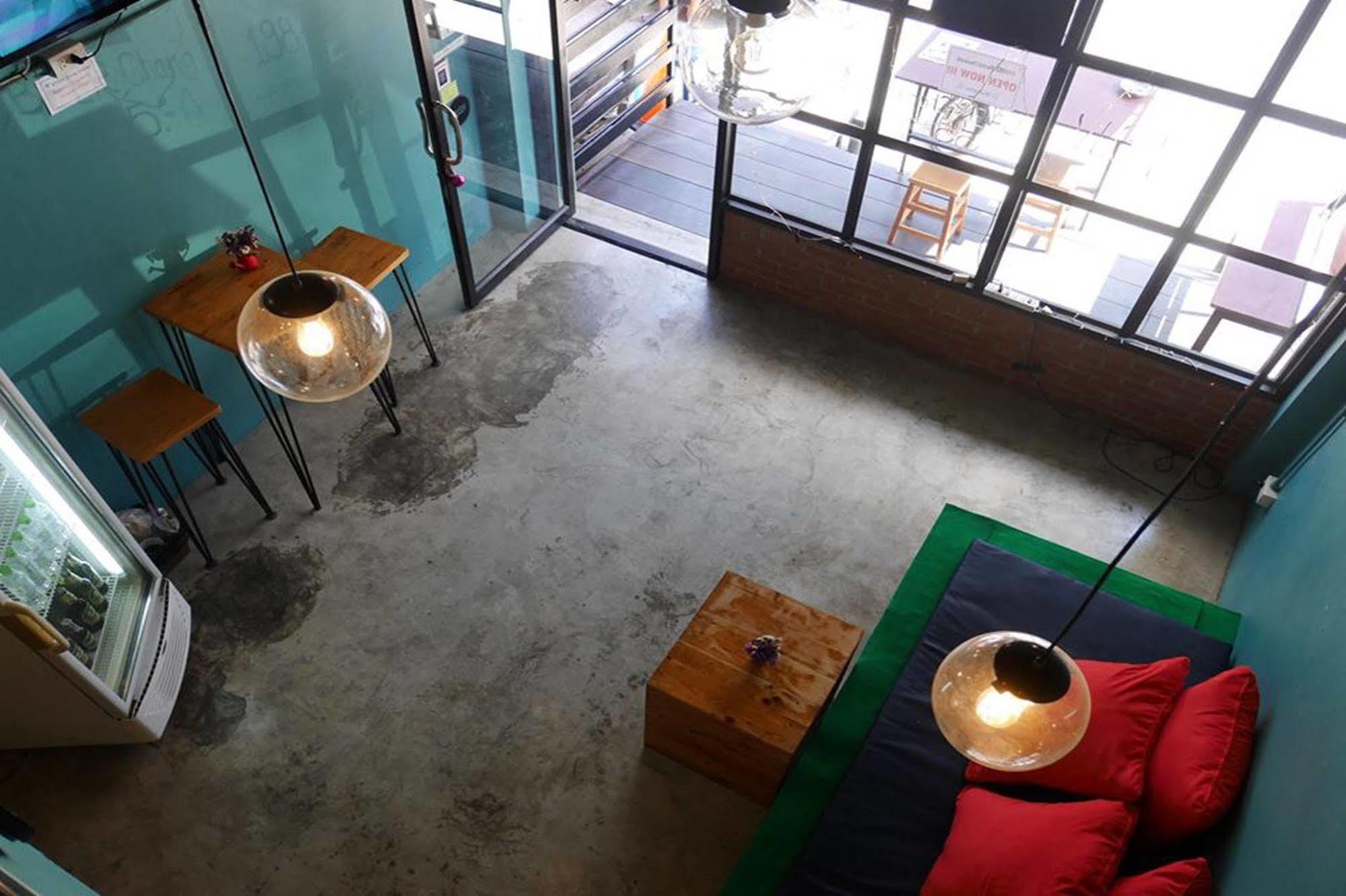 Hygge Hostel Chiangmai Чиангмай Екстериор снимка